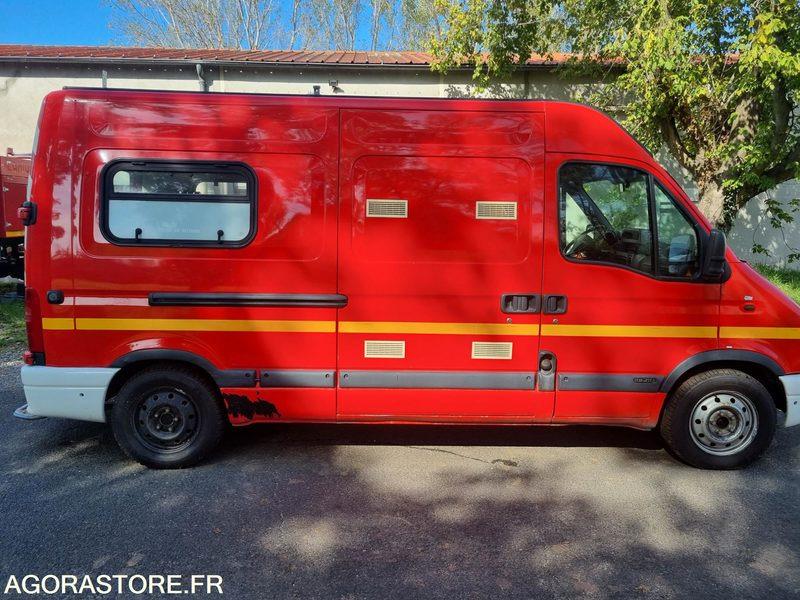 Panel van Renault Master L2H2 - CH 738 CG - Compresseur - 2001 Renault Master L2H2 - CH 738 CG - Compresseur - 2001- Photo 4