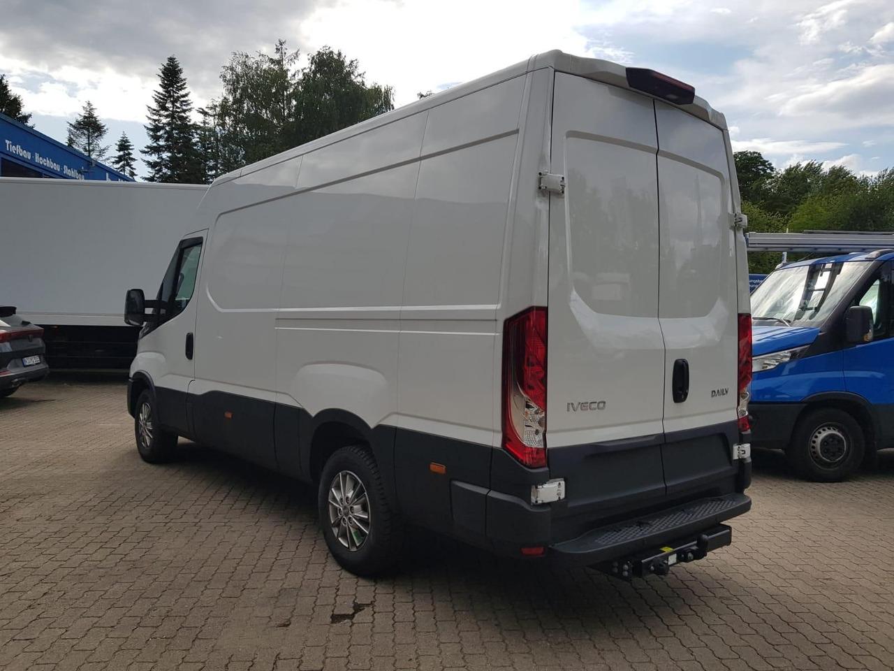 Kastenwagen Iveco Daily 35S18HA8 V 3520L mit AHK, Rückfahrkamer... Iveco Daily 35S18HA8 V 3520L mit AHK, Rückfahrkamer...- Photo 3