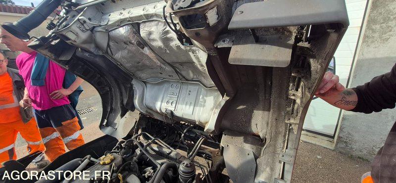 Tipper van Nissan Cabstar Nissan Cabstar- Photo 3