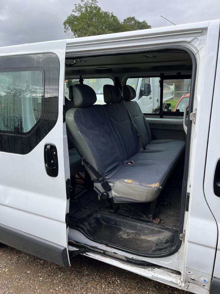 Kleinbus Trafic 1L9 dci 80cv 9 places Trafic 1L9 dci 80cv 9 places- Photo 6