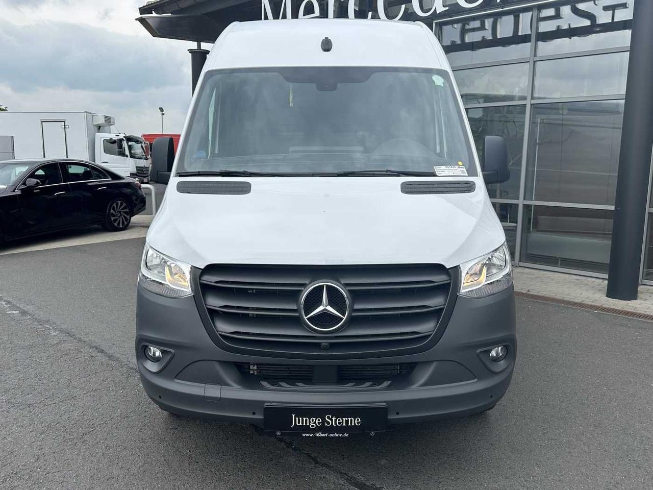 Kastenwagen Mercedes-Benz Sprinter 317 CDI 3665 9G Klima 360 MBUX SHZ Mercedes-Benz Sprinter 317 CDI 3665 9G Klima 360 MBUX SHZ- Photo 2