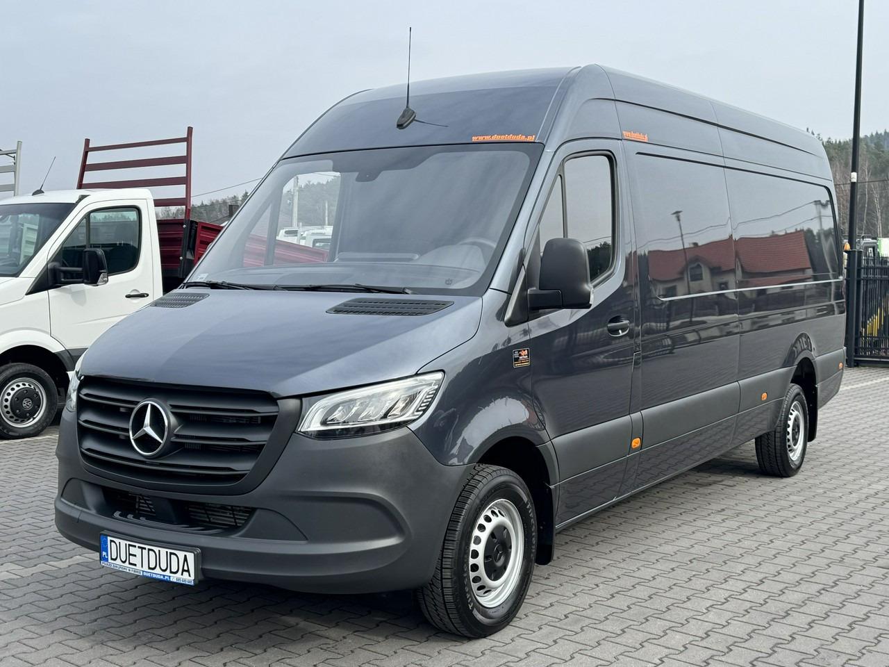 Kastenwagen 319 319- Photo 3