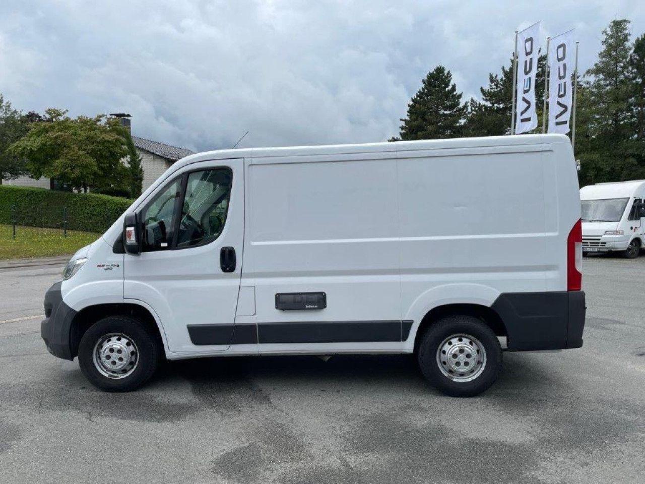 Small van Fiat Ducato 30 130 M-Jet L1H1 Euro6 Klima AHK ZV Fiat Ducato 30 130 M-Jet L1H1 Euro6 Klima AHK ZV- Photo 5