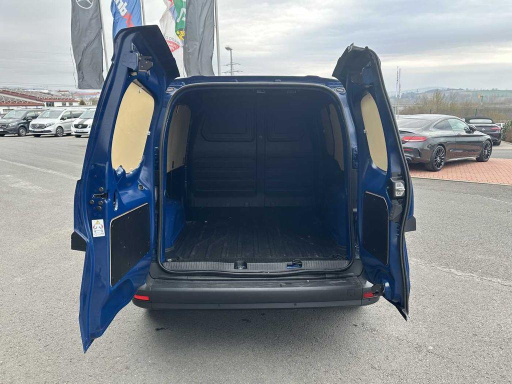 Kleintransporter- Photo 6