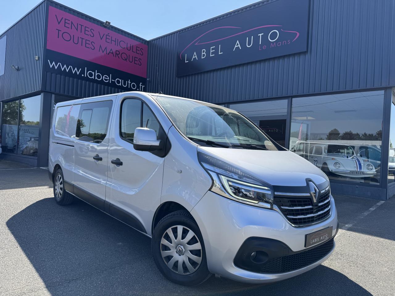 Kastenwagen trafic L2H1 2.0 DCI 145CH CABINE APPROFONDIE 6 PLACES CONFORT EDC trafic L2H1 2.0 DCI 145CH CABINE APPROFONDIE 6 PLACES CONFORT EDC- Photo 2