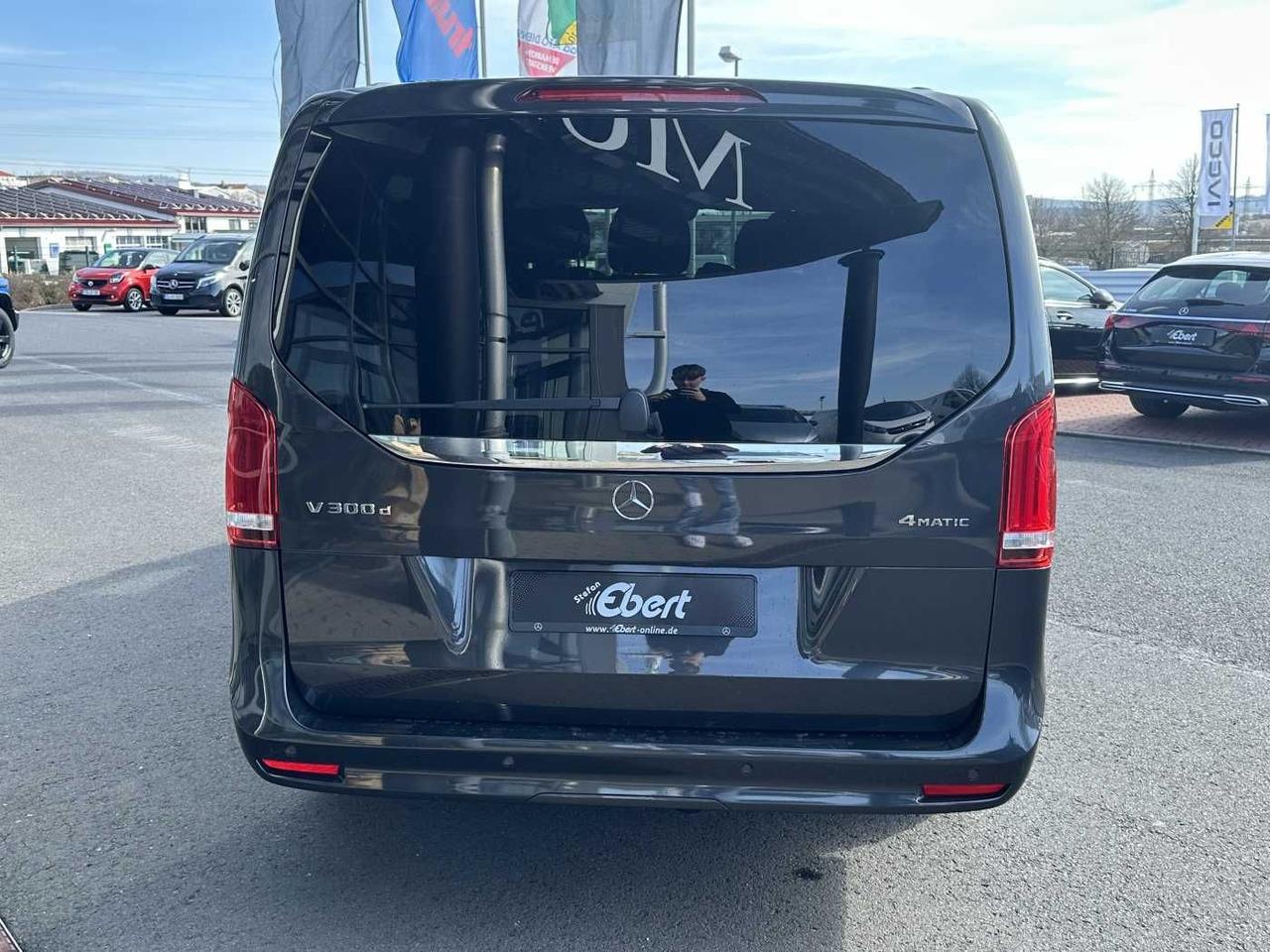 Personentransporter Mercedes-Benz V 300 d EDITION 4MATIC DISTRONIC AHK LED Kamera Mercedes-Benz V 300 d EDITION 4MATIC DISTRONIC AHK LED Kamera- Photo 5