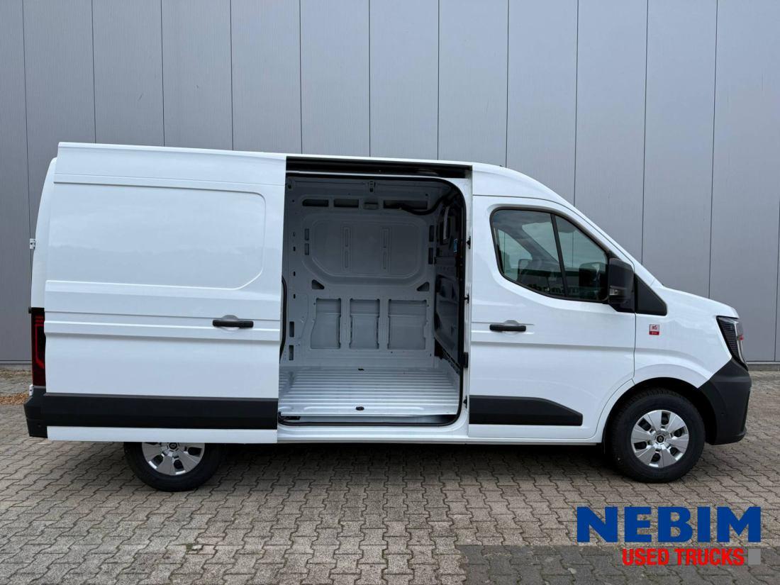 Panel van Renault Master L2H2 150HP. 4 Units Available Renault Master L2H2 150HP. 4 Units Available- Photo 6