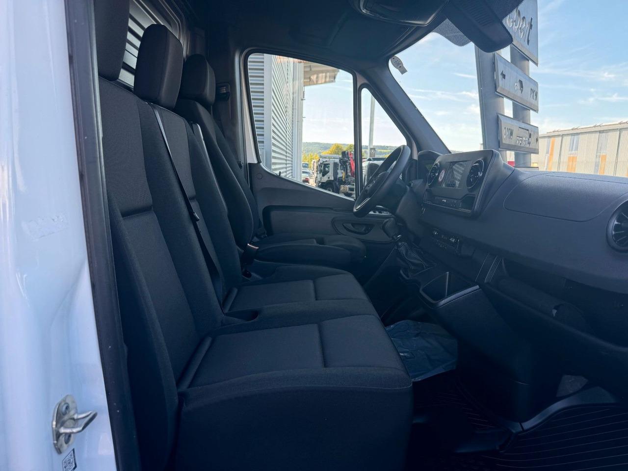 Panel van Mercedes-Benz Sprinter 317 CDI 3665 Klima 360 Schwing SHZ Mercedes-Benz Sprinter 317 CDI 3665 Klima 360 Schwing SHZ- Photo 9