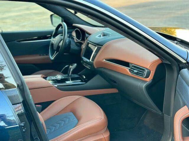 Pritschenwagen Levante Q4 Gran Lusso/2. Hand/TOP! Levante Q4 Gran Lusso/2. Hand/TOP!- Photo 9