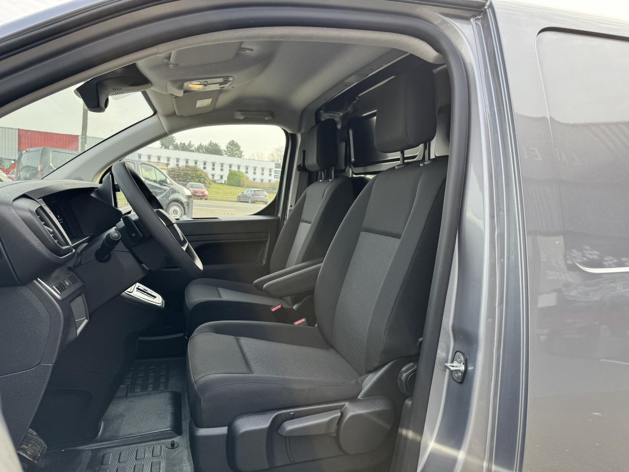 Panel van jumpy 2 PLACES XL 2.0 BLUEHDI 180CH S&S PACK PREMIUM CONNECT EAT8 jumpy 2 PLACES XL 2.0 BLUEHDI 180CH S&S PACK PREMIUM CONNECT EAT8- Photo 4