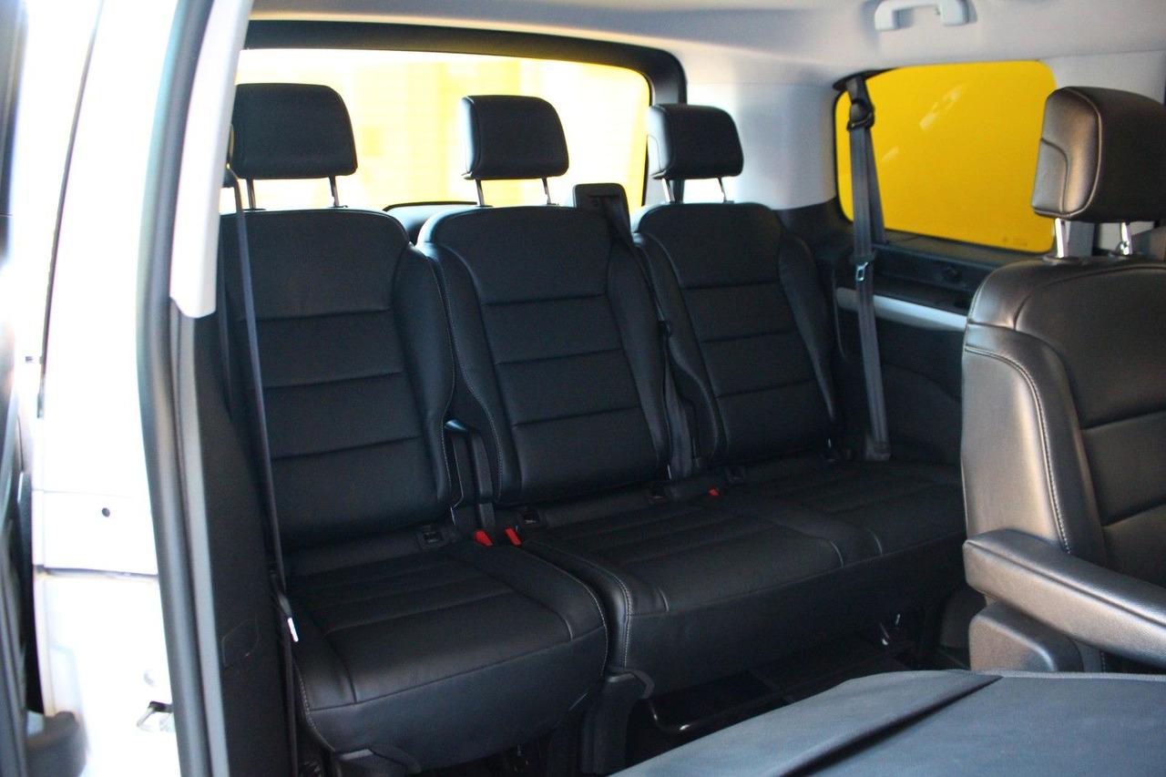 Passenger van Opel Zafira Life Tourer M VIP-Sitze Tisch Leder AHK Opel Zafira Life Tourer M VIP-Sitze Tisch Leder AHK- Photo 9