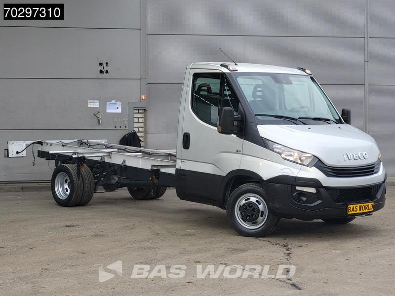 Transporter Daily 35C16 Chassis Cabine 410WB Dubbellucht 160PK Airco Cruise Euro6 Fahrgestell Cruise control Daily 35C16 Chassis Cabine 410WB Dubbellucht 160PK Airco Cruise Euro6 Fahrgestell Cruise control- Photo 3