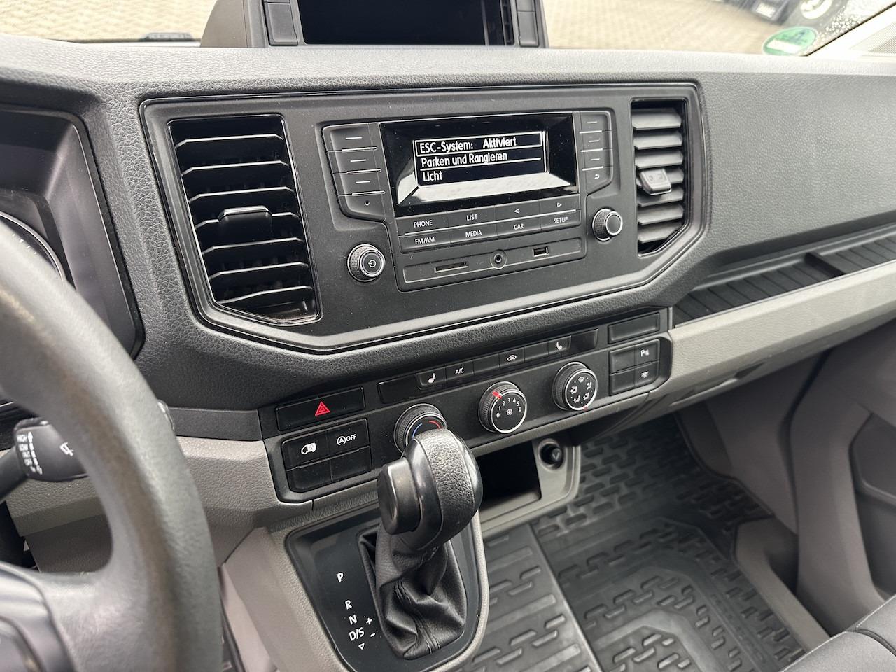 Van Crafter 2.0 TDI Kasten hoch AHK RFK PDC FSE BT Crafter 2.0 TDI Kasten hoch AHK RFK PDC FSE BT- Photo 10