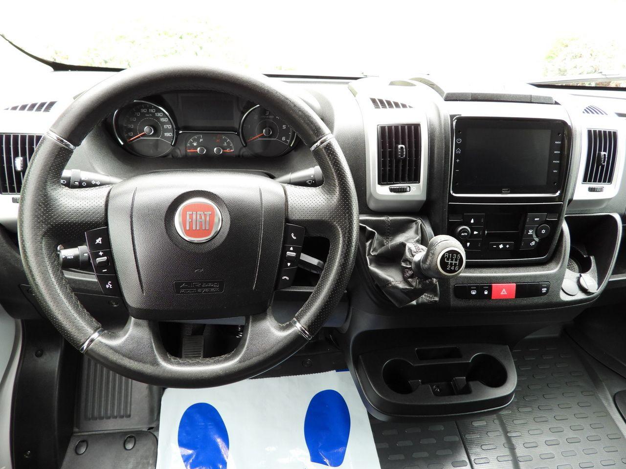 Curtain side van DUCATO TARPAULIN 9 PALLETS CRUISE CONTROL LED LIGHTS PNEUMATICS AIR CONDITIONING 180HP DUCATO TARPAULIN 9 PALLETS CRUISE CONTROL LED LIGHTS PNEUMATICS AIR CONDITIONING 180HP- Photo 2