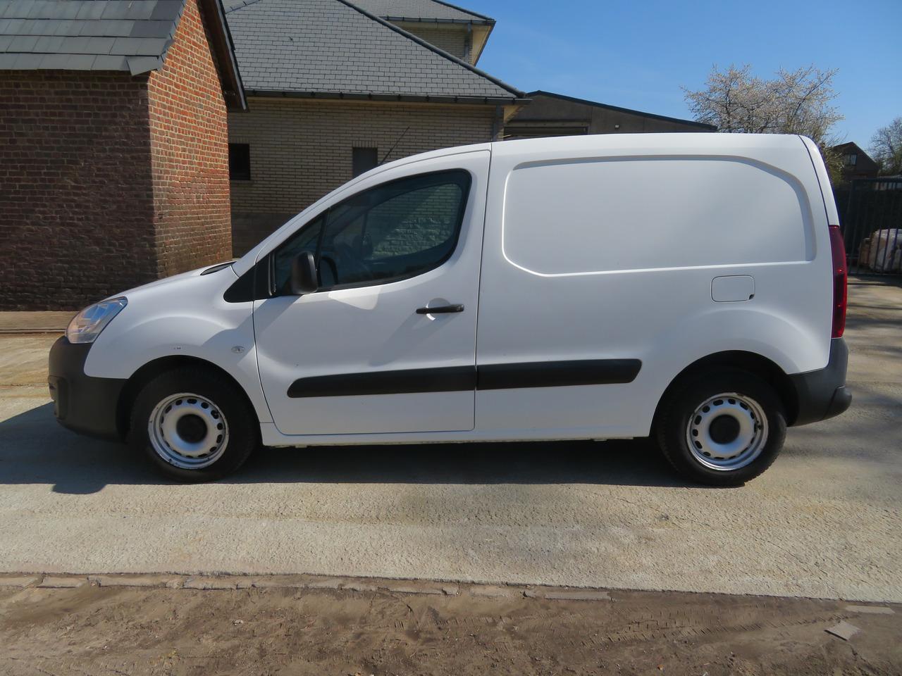 Panel van Berlingo 1.6 BlueHDi CLUB Berlingo 1.6 BlueHDi CLUB- Photo 4